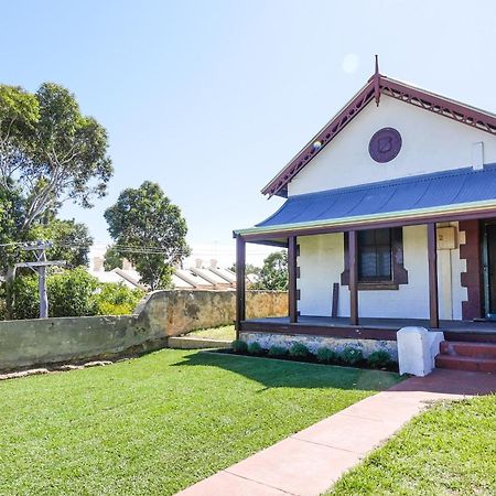 Fremantle Colonial Cottages West Perth Bagian luar foto