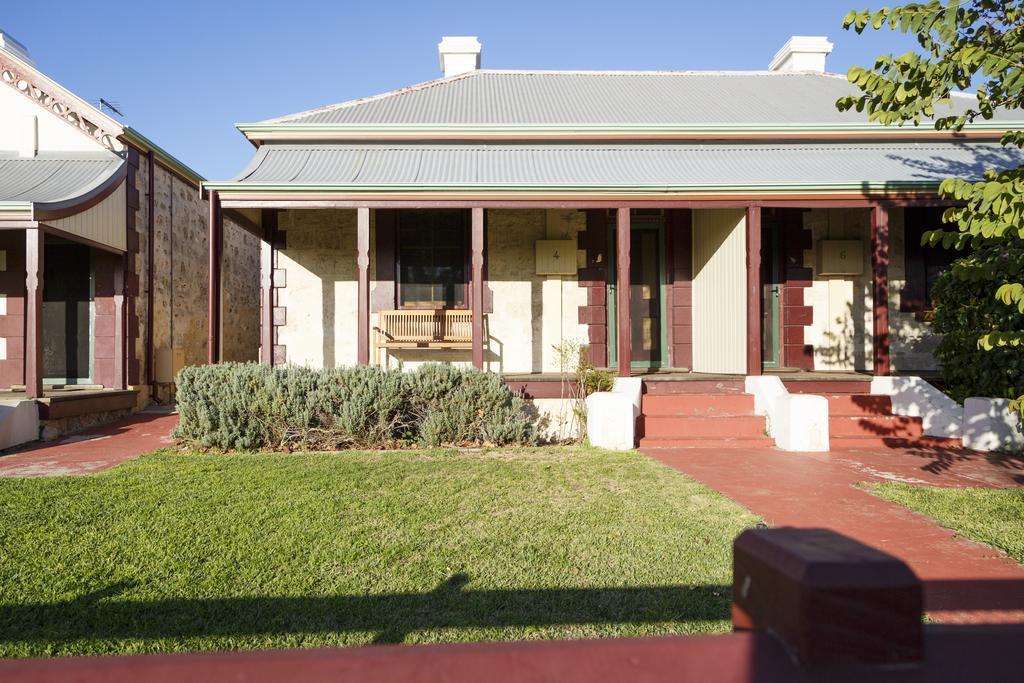 Fremantle Colonial Cottages West Perth Bagian luar foto