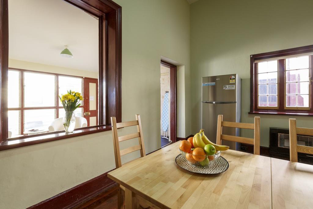 Fremantle Colonial Cottages West Perth Bagian luar foto