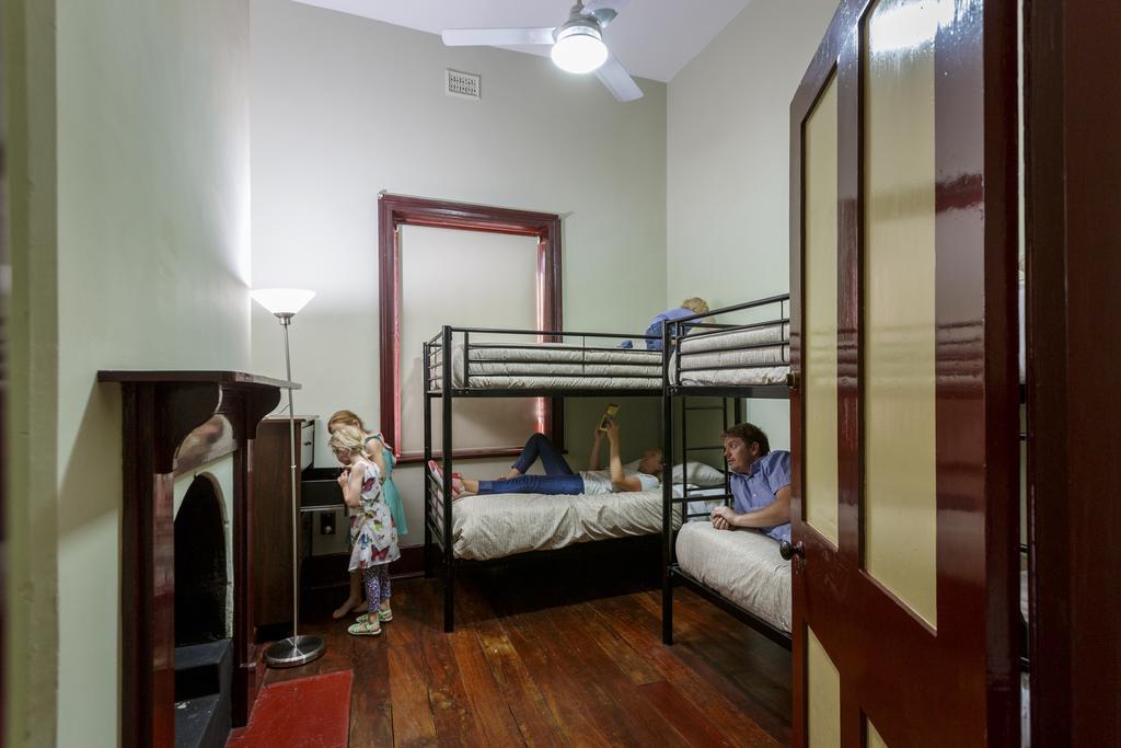 Fremantle Colonial Cottages West Perth Bagian luar foto